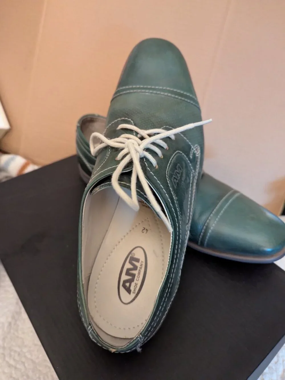 AM Shoe Co. Mens's Shoes Size 9 Made in Germany
